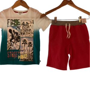 Flapdoodles boys street vibes set red & blue  NWT size 5